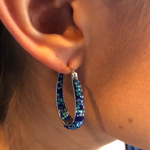 SWAROVSKI CRYSTAL BLUE INSIDE OUT HOOPS - Picture 3 of 6